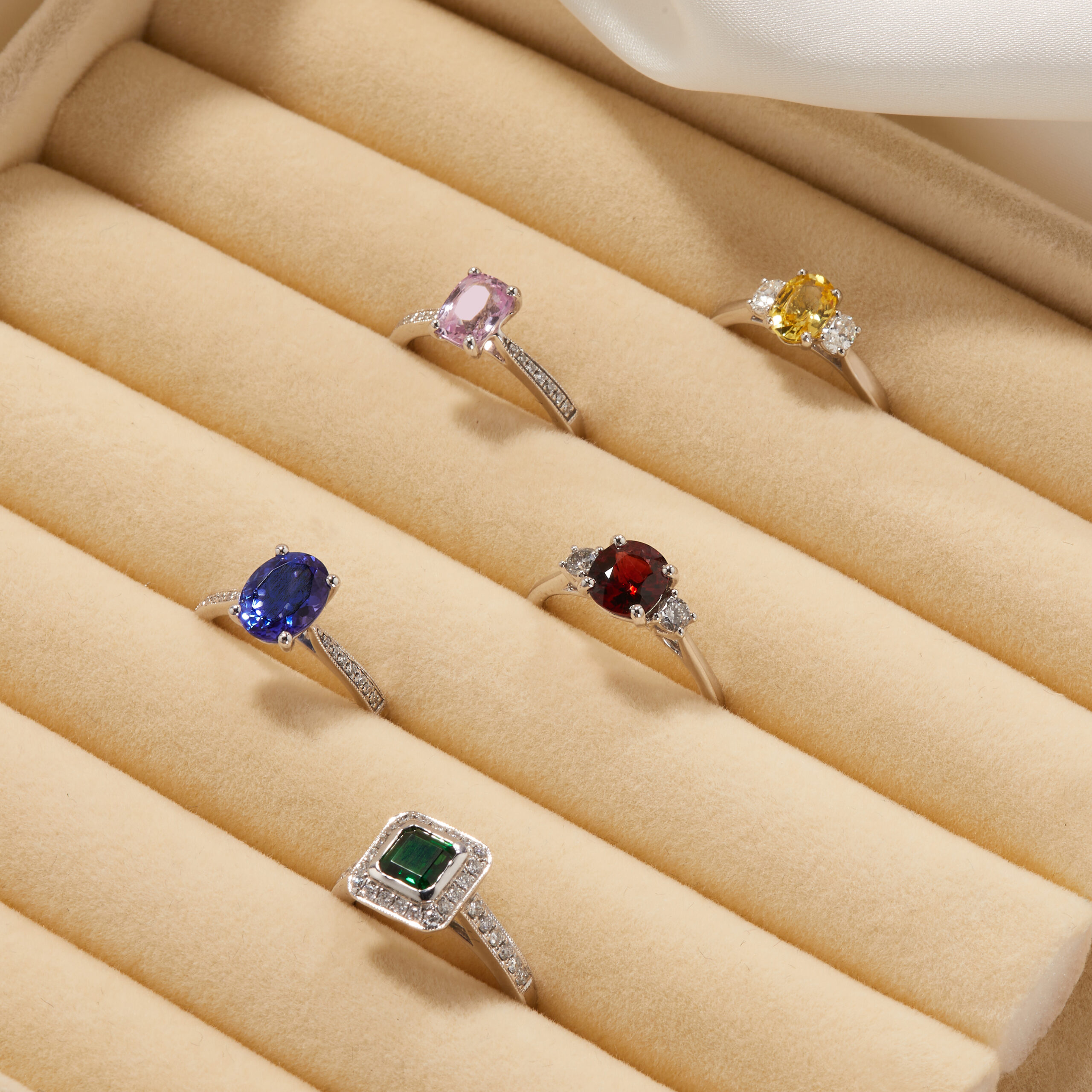 Holts Gems photo 11
