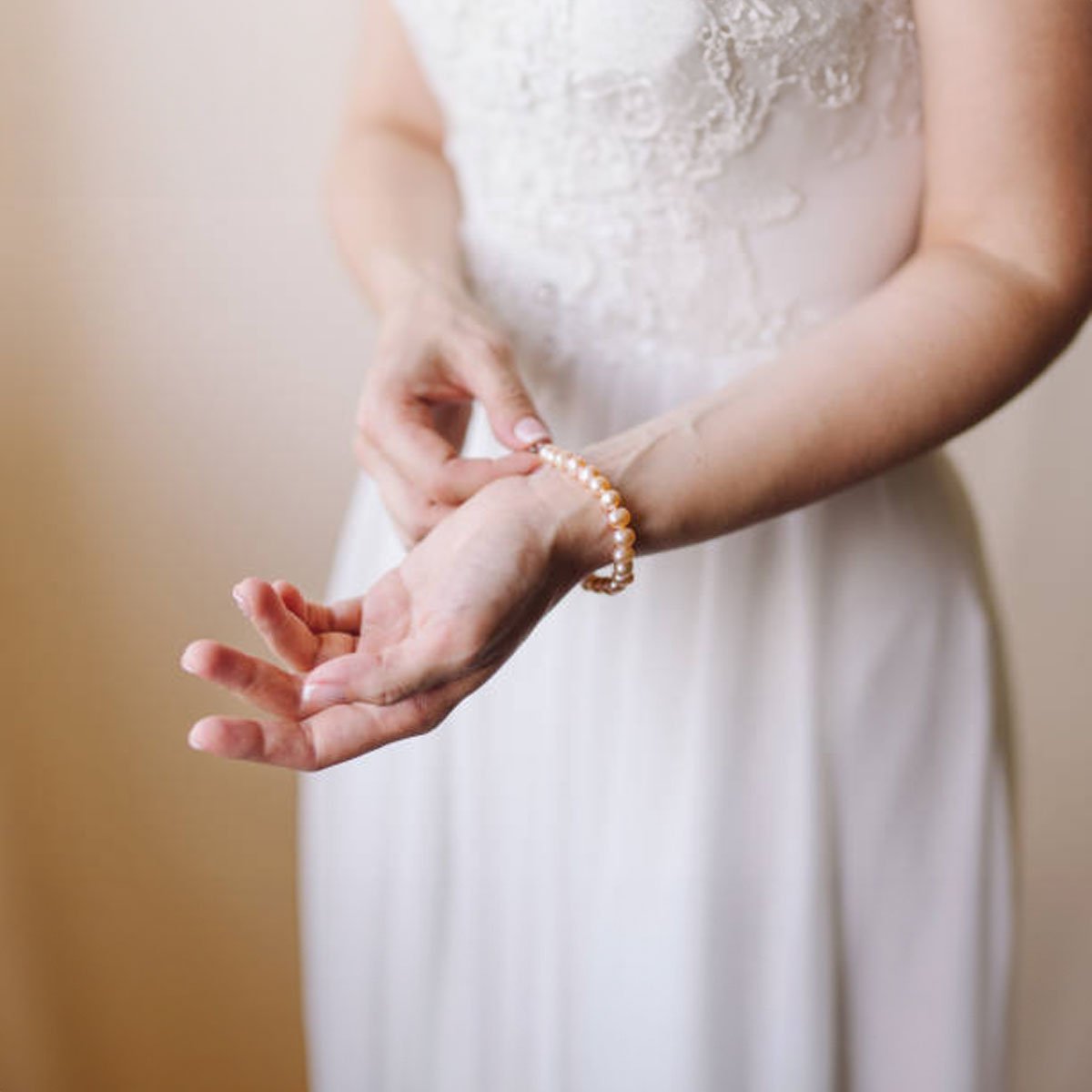 The Top Wedding Bracelet Styles for a Modern Bride