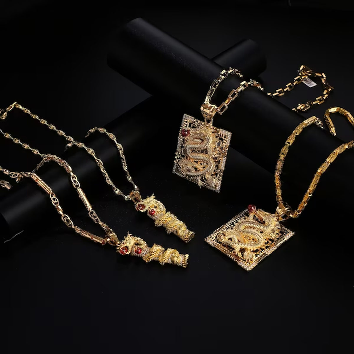 Uncover London's Best Jewellery Trends for 2024